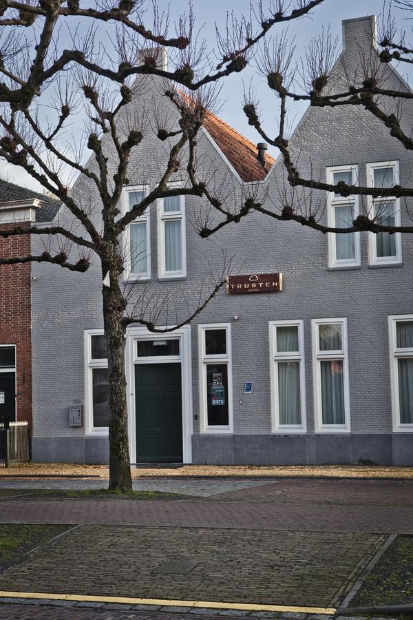 Hotel Trusten Willemstad  Bilik gambar